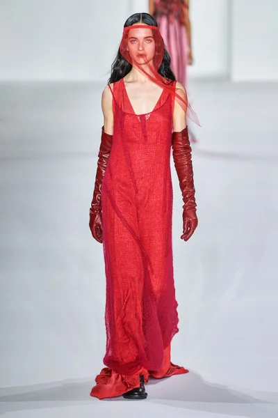 Look 2